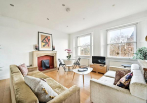 Queen's Gate Penthouse with Views of the Museum, London